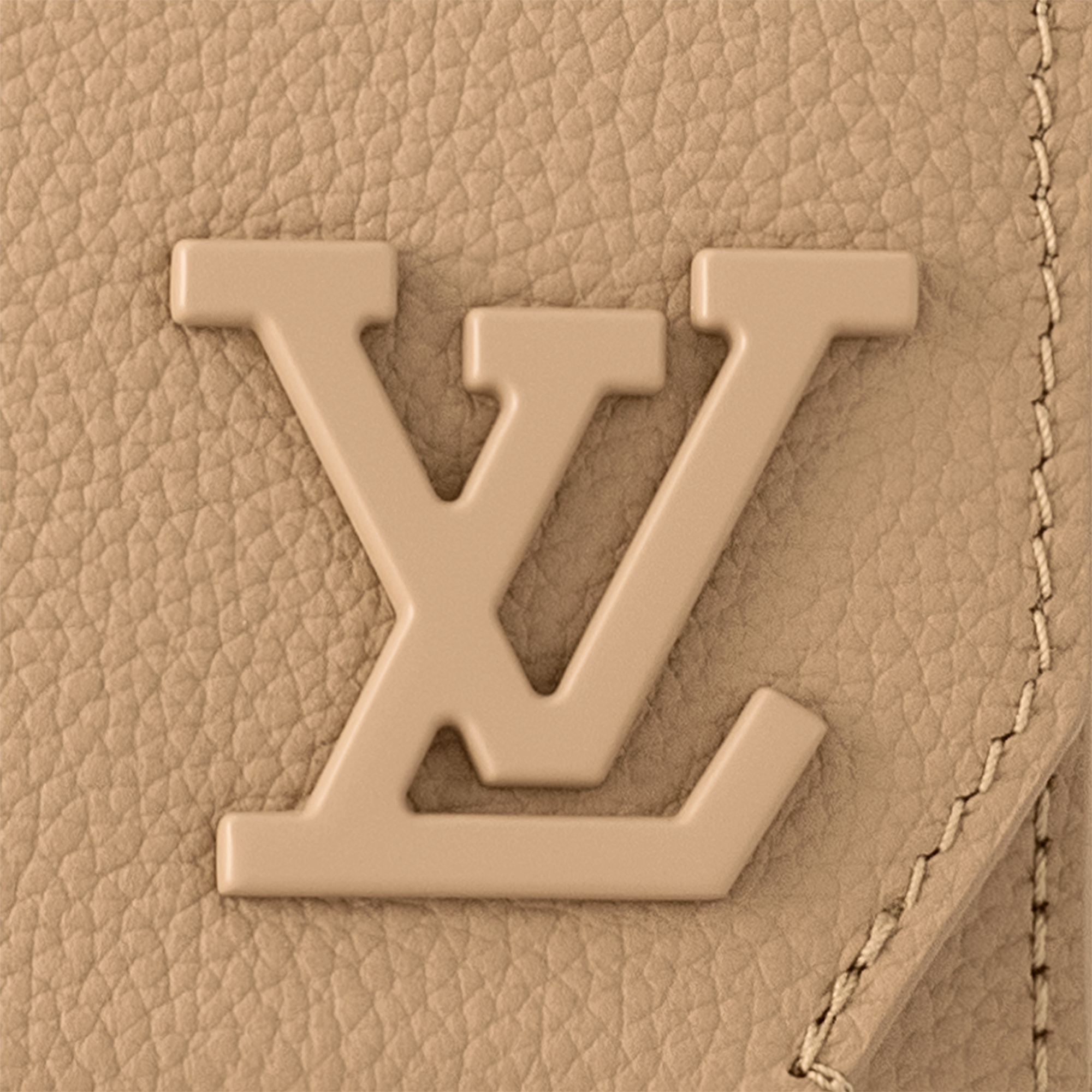 Louis vuitton outlet pilot bag